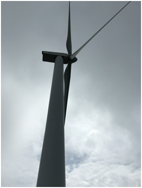 九宫山的标志--能发电的“大风车”