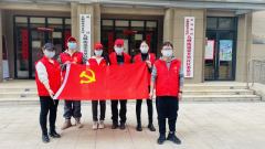 方阵集团下沉党员志愿者助力社区核酸检测